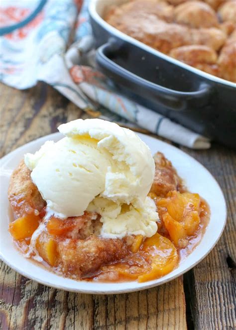 southern-peach-cobbler-barefeet-in-the image