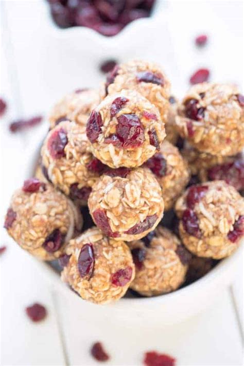 cranberry-energy-bites-a-no-bake-healthy-snack image