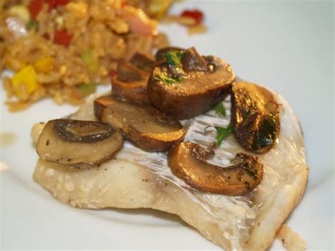 cod-with-mushrooms-garlic-and-vermouth image