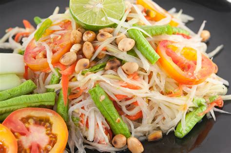 8-irresistible-vegetarian-thai-dishes-culture-trip image