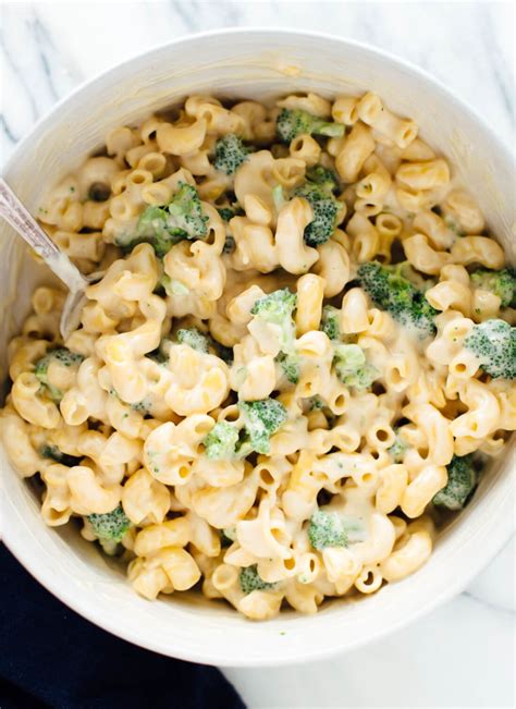 amazing-vegan-mac-and-cheese-recipe-cookie-and-kate image