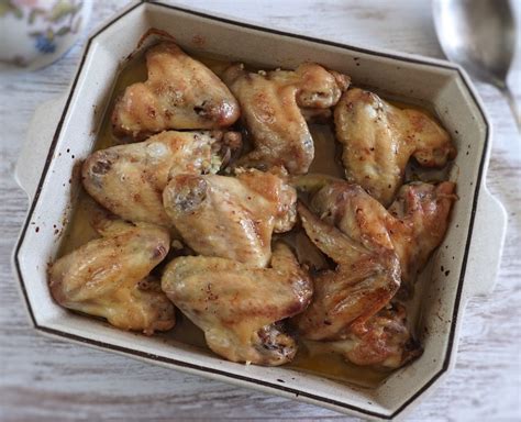 roasted-chicken-wings-with-olive-oil-and-lemon-food image
