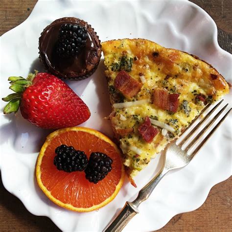 bacon-gruyere-crustless-quiche-reluctant-entertainer image