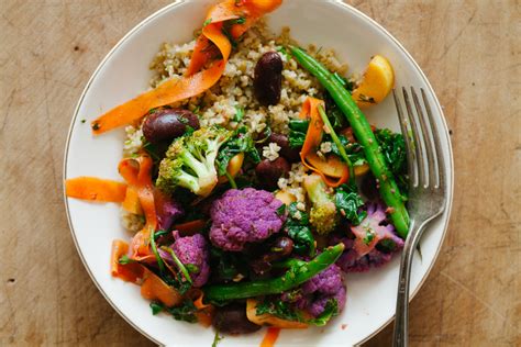 marinated-summer-vegetables-and-beans-over-freekeh image