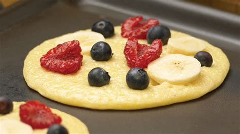 mixed-fruit-pancakes-thrifty-foods image