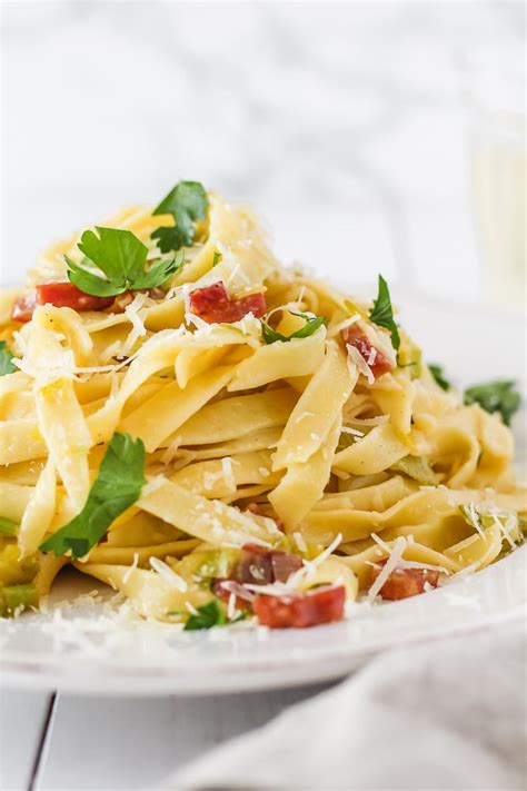 leek-and-pancetta-pasta-cooking-in-my-genes image