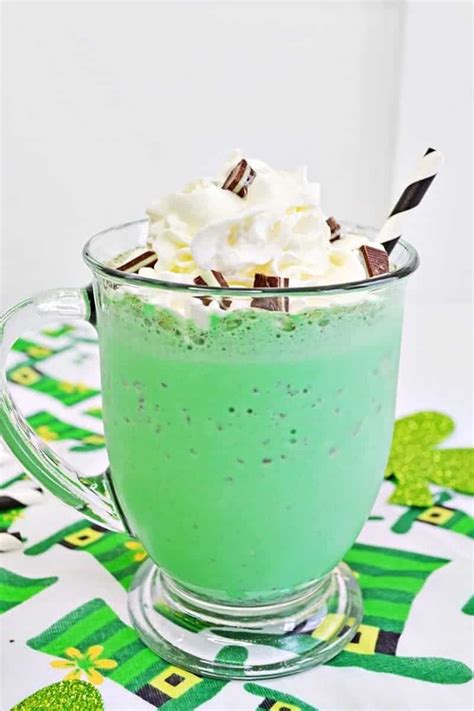 shamrock-shake-a-delicious-mint-chocolate-chip image