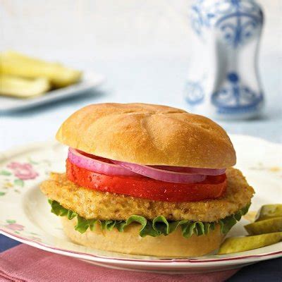 lemon-chicken-zucchini-burgers-chatelaine image