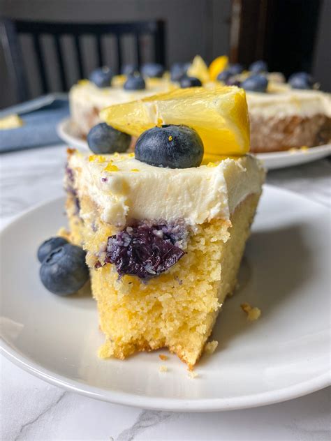 sugar-free-lemon-blueberry-cake-family-on-keto image