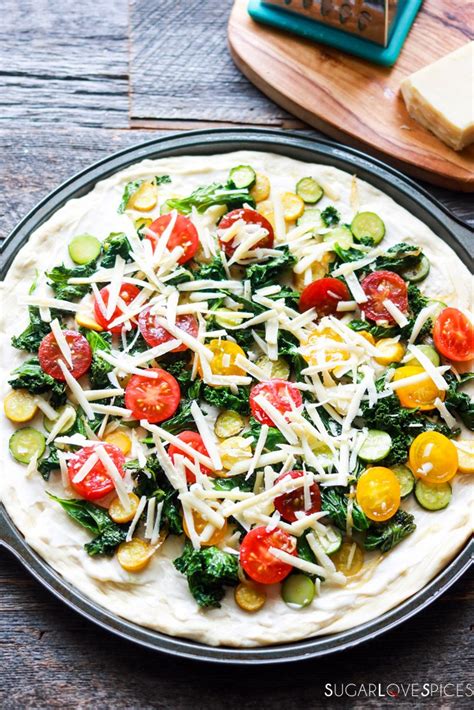 harvest-vegetable-pizza-with-garlic-aioli-sauce image
