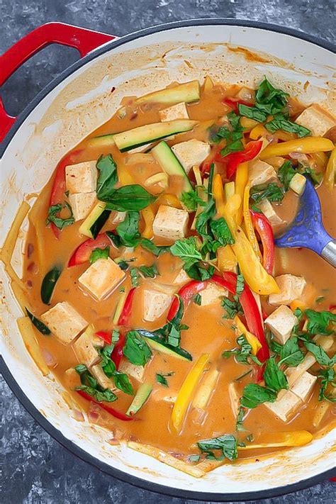 vegan-thai-red-curry-with-tofu-and-vegetables image
