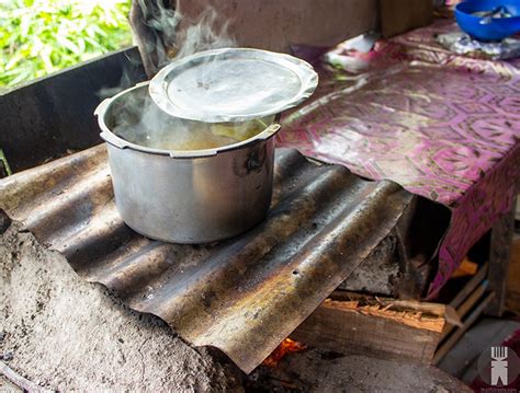 fiji-dhal-traditional-recipe-made-on-wood-fired-stove image