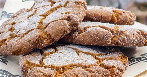 disneys-recipe-for-ginger-molasses-crackle-cookies image