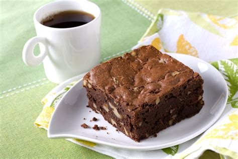 homemade-chocolate-walnut-brownies-california-walnuts image