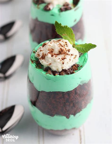mint-chocolate-trifle-the-cooking-bride image