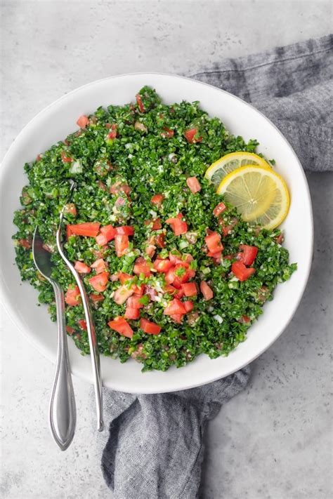 lebanese-tabbouleh-salad-feelgoodfoodie image