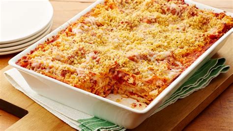 chicken-parmesan-lasagna-recipe-pillsburycom image