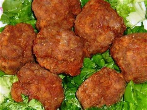 fried-meatballs-albanian-name-qofte-te-ferguara image