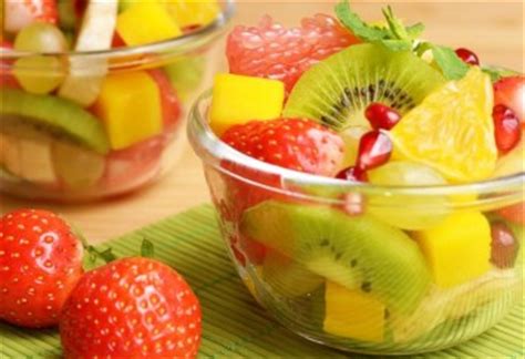 fruit-salad-recipes-fresh-fruit-salad-with-citrus-dressing image