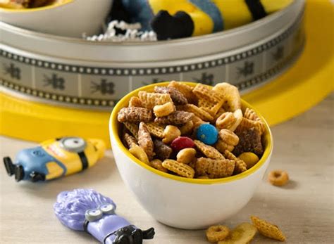 minion-munch-chex-party-mix-recipe-despicable-me image
