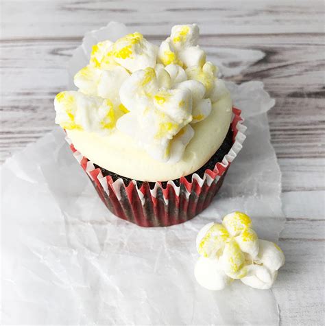 popcorn-cupcakes-kelly-lynns-sweets-and-treats image