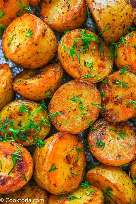 roasted-baby-potatoes-cooktoria image