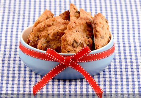 fat-free-whole-wheat-oatmeal-raisin-cookies image