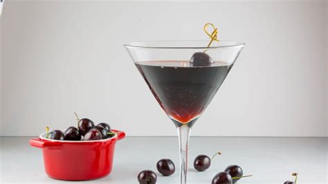 black-cherry-martini-momtrends image