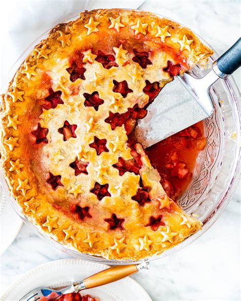 strawberry-rhubarb-pie-jo-cooks image