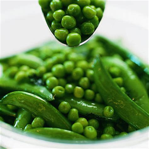 garlic-mint-peas-recipe-myrecipes image