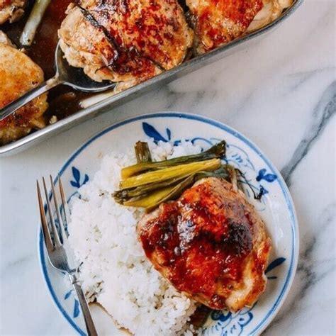 one-pan-roasted-chicken-in-oyster-sauce-the-woks image