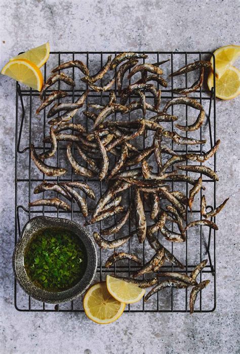 5-minute-crispy-fried-smelt-fish-recipe-all-thats-jas image