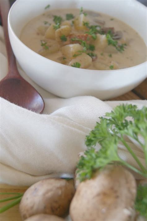 mushroom-and-bacon-potato-chowder-gluten-free image