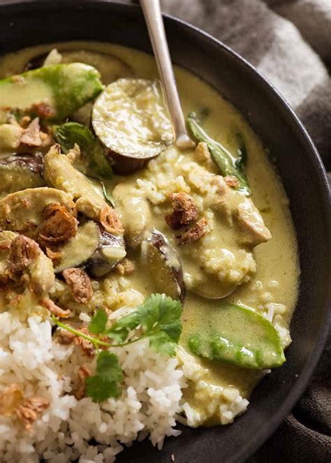 thai-green-curry-recipetin-eats image
