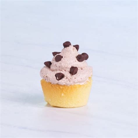 ww-mini-chocolate-cream-cupcakes-healthy image