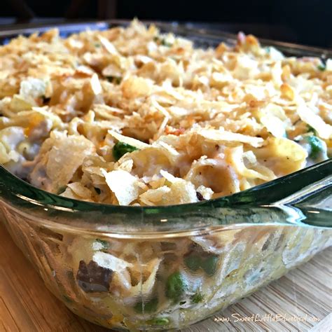 the-best-old-fashioned-tuna-noodle-casserole image