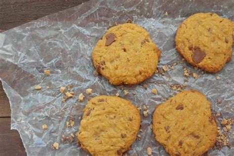 heath-bar-cookies-with-peanut-butter-teaspoon-of image