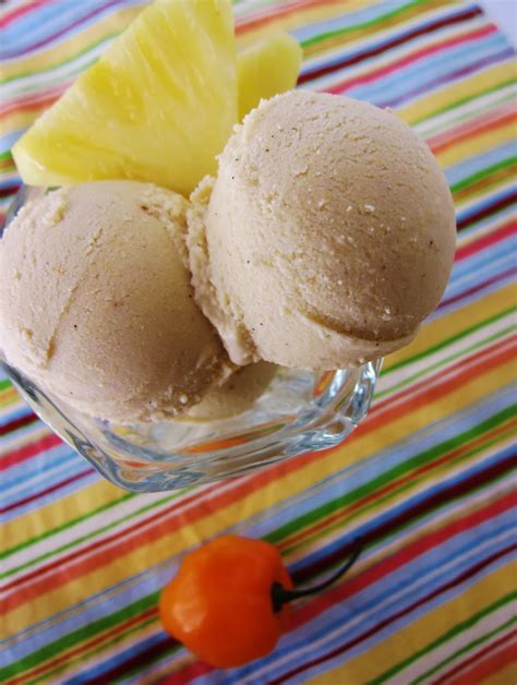 raw-pineapple-habanero-ice-cream-fragrant-vanilla image