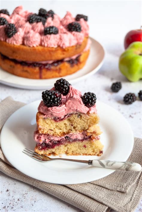 apple-and-blackberry-cake-something-sweet-something image