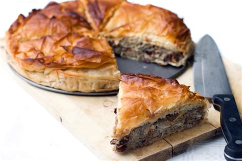 recipe-for-kreatopita-greek-style-meat-pie image