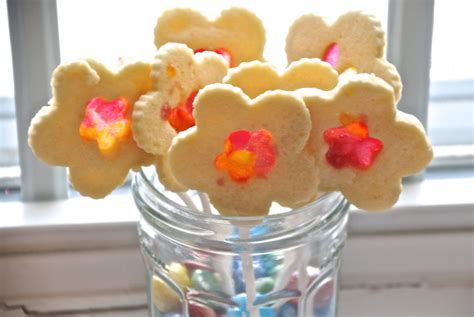 stained-glass-flower-cookie-pops-homegrown-friends image