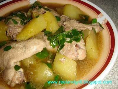 tinola-or-tinolang-manok-chicken-stewed-with-ginger image