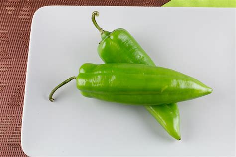 anaheim-pepper-a-popular-mild-california-chili image