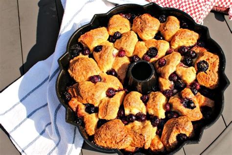 blueberry-vanilla-monkey-bread-must-love-home image