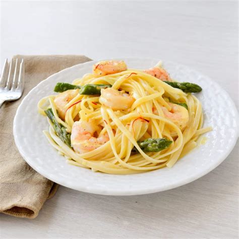 shrimp-linguine-with-saffron-cream-sauce-kitchen-gidget image
