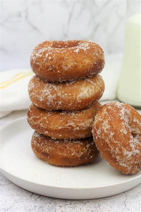 italian-sugar-doughnuts-ciambelle-fritte-mangia-bedda image