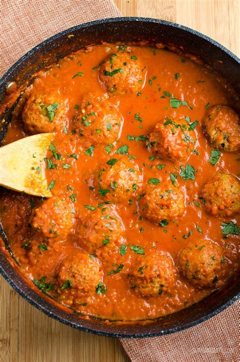 vegetarian-meatballs-in-creamy-tomato-sauce-slimming image