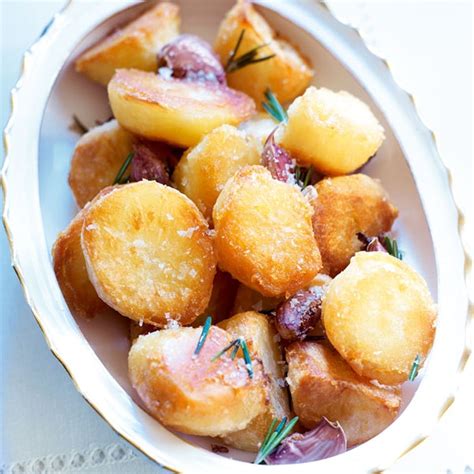 classic-roasties-with-garlic-and-rosemary image