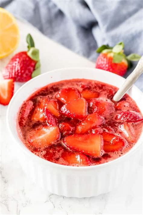 strawberry-sauce-made-with-fresh-or-frozen-berries image