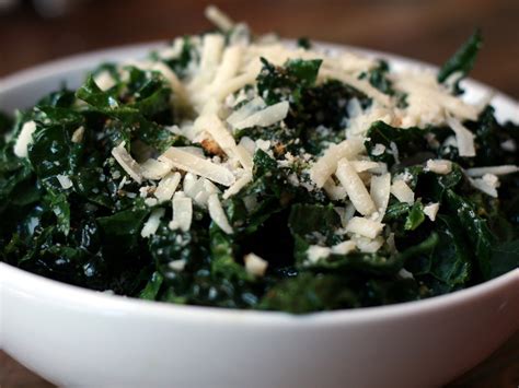 video-how-to-make-tuscan-kale-salad-dr-weil image